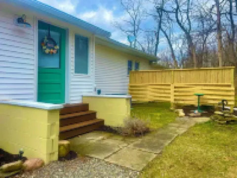 Peaceful space in the country. Deck&private indoor sauna. Surrounded by nature!