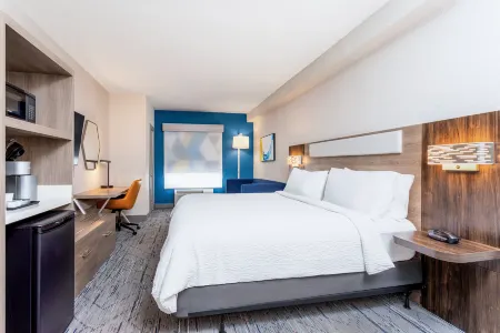 Holiday Inn Express & Suites Ormond Beach - North Daytona Отели в г. Ормонд Бич