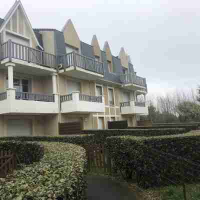 In CAYEUX, 150 m from the beach: Welcome to Cayourte! Hotel Exterior