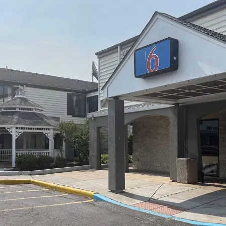 Motel 6 Newark, De
