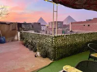 Jana Pyramids View Inn - Homestays