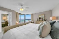 Mainsail 131 - Beachfront 2Br with Free Seasonal Beach Service