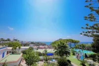Hotel Casa Adolfo Ischia فنادق في Serrara Fontana