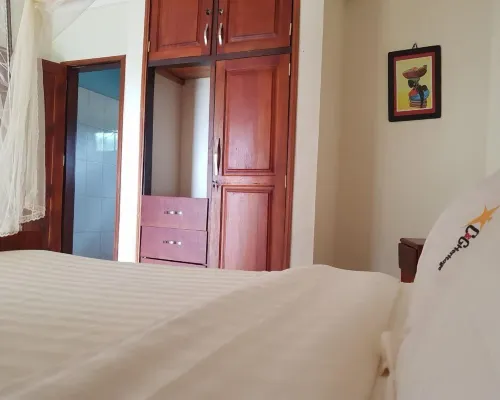 C & G Heritage Cottage Hotels in Bugahya