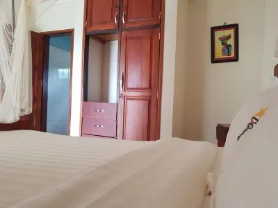 C & G Heritage Cottage فنادق في Kijungu Village
