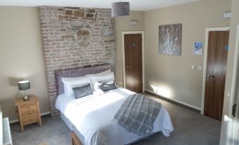 Tredegar Arms Hotel