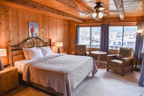 Alpine Lodge Red River