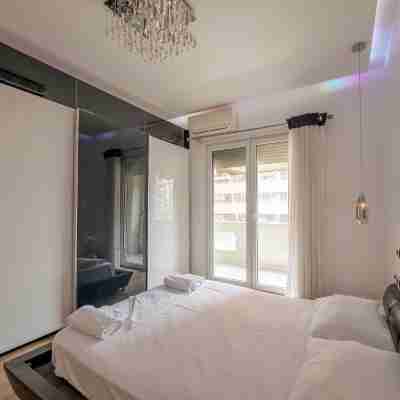 Tirent Apartment-Spacious 2-Bedroom Stay in Delijorgji Tirana Rooms