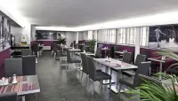 歐羅希爾中心柯美娣普利維飯店 - 早餐
