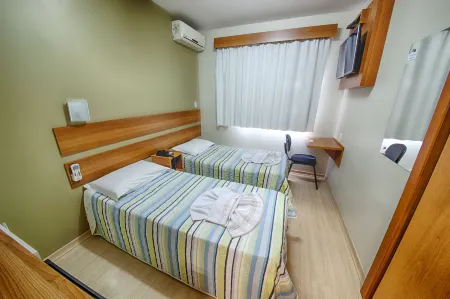 Tri Hotel Centro Chapecó Отели в г. Шапеко