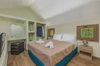 Kozanos Suites with Private Pool Hoteles en Alykes