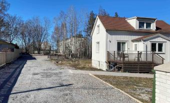 Lovely 2-Bed Flat in Stockholm