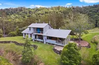 Off Grid Tranquillity with Beautiful Views and No Other House in Sight Hotels near Mapleton Observatory