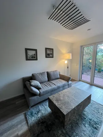 NEW - Exclusive hideaway on Lake Plessow