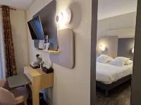 Sure Hotel by Best Western Saint-Quentin Ouest Hotels in Holnon