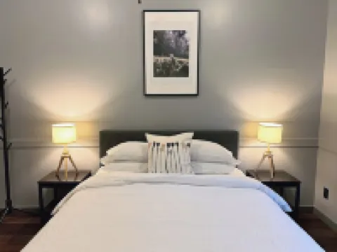 Westfir Lodge & Mountain Market