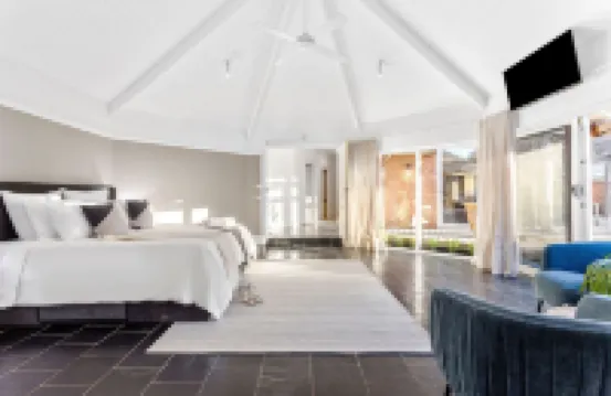 Tranquil Estate with Pool Heated Spa   Gardens