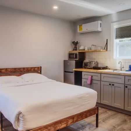 Vermont Suites