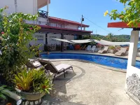 Oriental Sabang Hill Resort - Swimmingpools