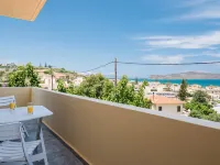 Romantic Corner Maisonettes - Romantic