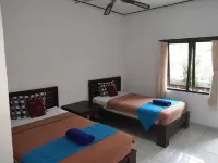 Star East Bungalows Hotel dekat Jemeluk Beach