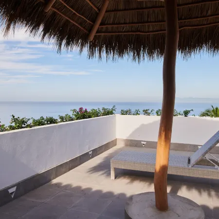 Hotel Luxury Patio Azul