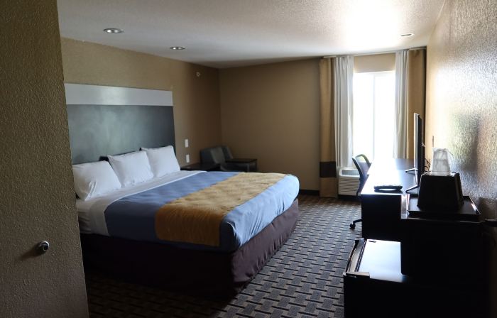 West Worth Inn & Suites White Settlement