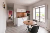 Malicorn' Appart-hôtel Hôtels à : Solesmes