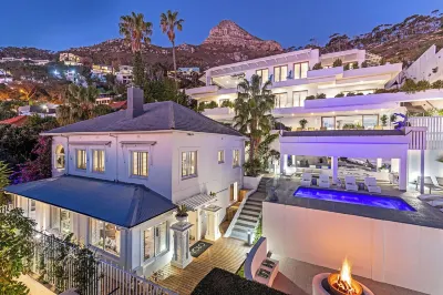 Clifton YOLO Spaces - Clifton Boutique Apartments Hotels in 