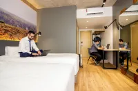 노보텔 크리시우마  호텔