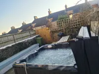 Belmont Villa - 4 Bed - Hot Tub Additional Cost - Sleeps 10-TJS22BV Hotel a Woolacombe