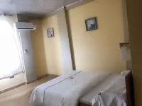 Jlw Hostel Hotels in Akuapim South District