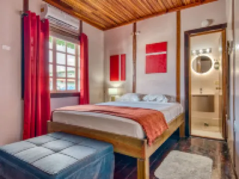 ลูลา เบดแอนด์เบรคฟาสต์ โรงแรมในโบกาสเดลโตโร