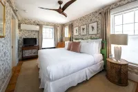 The Water Street Inn Hotels in Kittery