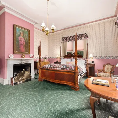 The Gables Wine Country Inn