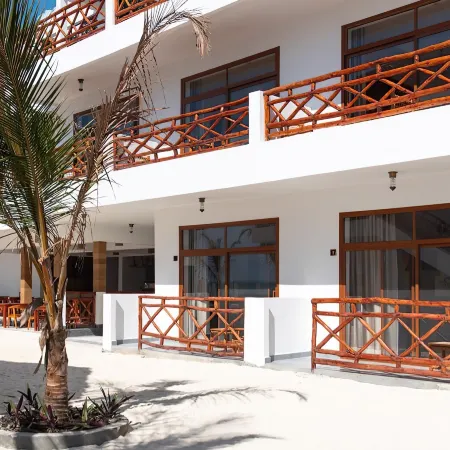 S&S Hotel