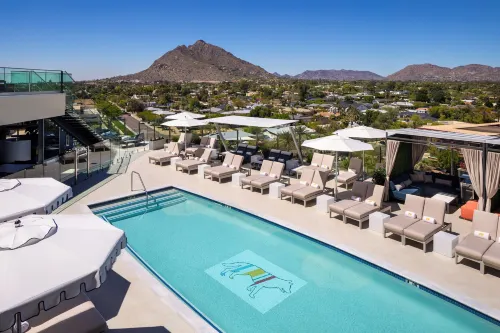 Caesars Republic Scottsdale, a Hilton Hotel - Mountain view