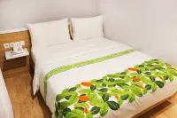 Stori Hotel Ambon Hotel dekat Pantai Halong