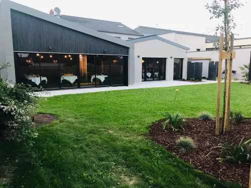 Maison Tiegezh Hotels in Guer