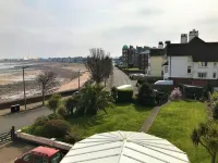 Beachside Suites Hotels in Minehead