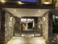 Ipsos Holidays Hotels in Feakes