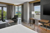 AC Hotel Savannah Historic District