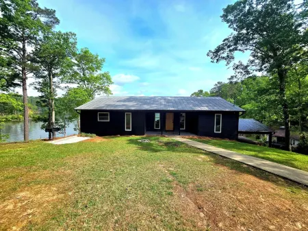 Overlook Oasis on Martin