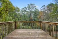 Atlanta Gem, 3 miles to Mercedez Benz Stadium