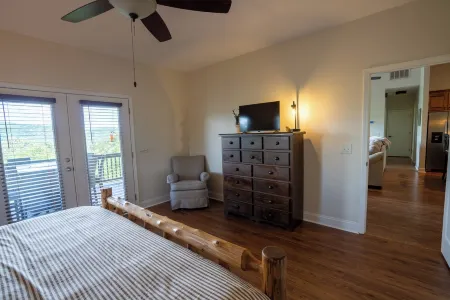 Up and Away Majestic Mountain View in Clayton Отели в г. Рейбан