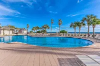 Attractive and Convenient Home w/Gulf Views, Shared Hot Tub & Pool, Free WiFi Các khách sạn ở Baldwin County