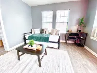 Cozy Retreat with Plush Linens - Inviting Sanctuary