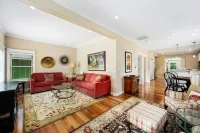 Laketown Villa | Amazing Downtown Location Hotel a Coeur d'Alene