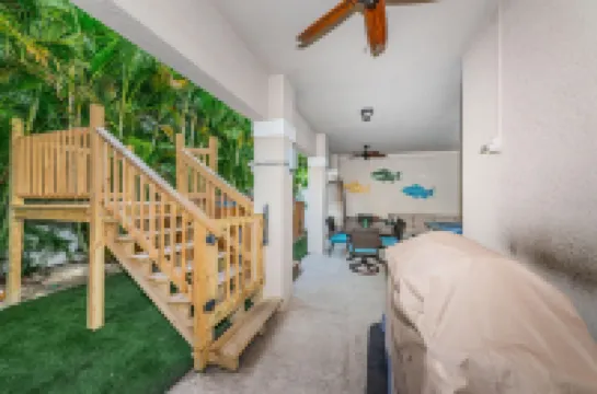 Tranquil Tarpon Cottage