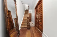 Steps to Columbia and Morningside Park - Spacious Chic Retreat Hotel di Edgewater